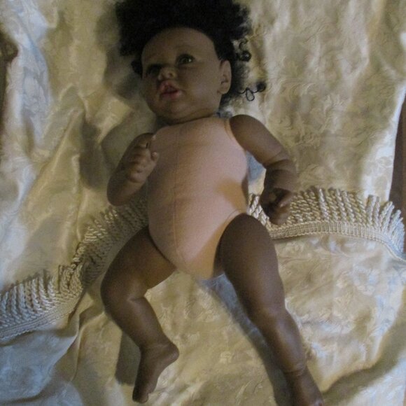 HOOMAI Lifelike Reborn Baby Dolls with Soft Body African American Realistic Girl - Picture 6 of 9